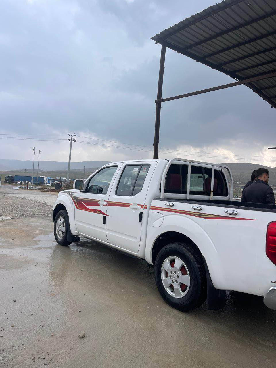 نافارا 2009 كير اوتوماتيك مه كينه وكير به شه رت تايه ى تازه وبيشى تازه كوراوه سنه وى وره قم تازه سنه وى تا 2031 تازه يه يه ك جاملغى بيشه وه بوياخه بى ناو كردن
نرخ 108 كه لا ومجالى تيايه
شوين سليمانى
*********** السليمانية, العراق
