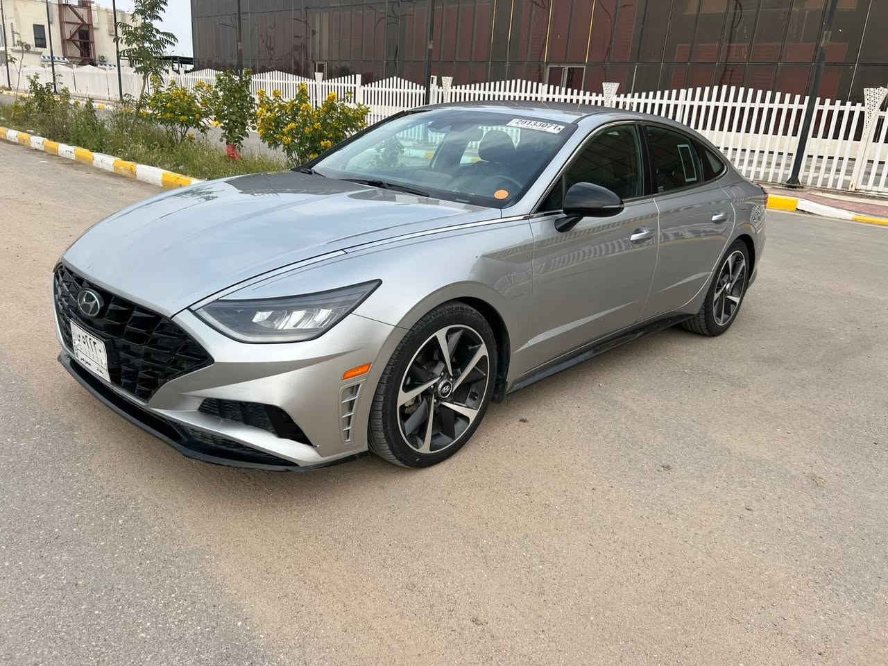 السلام عليكم.
سوناتا 2021 معوقين حاضر للوكاله العامة شرط وارد امريكي كفالة عامة تقرير تعمل وتسير السيارة احلا من صور ماشية 55miوجاهزة محرك 1600تيربو 
السعر:160وبيه مجال ترهم مراوس
المرغوب 
مواصفتها:
ليد امامي خلفي
لايت زنون 3عدسات
بصمة تشغيل+ابواب
تبريد قطعتين
كشنات جلد مخمل
عداد كهربائي
ويل كب رياضي
تدفئه تبريد كشنات
سايد بريك دكمة

مكان السيارة:الناصرية مركز 
***********
