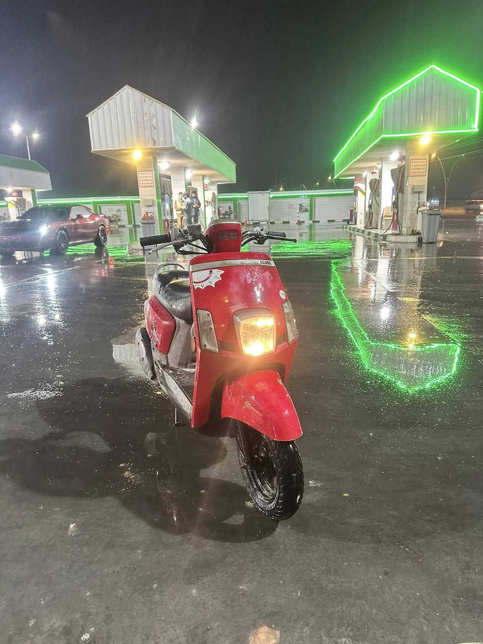 🚲 دراجة ماكس بوليس  
📅 الموديل: 2009  
🎨 اللون: أحمر  
🔧 الحالة: ملاحات فول  
✅ مكفولة كفالة عامة

العنوان البصرة الجزيرة
رقمي الواتساب ***********

📞 للاستفسار:  
***********
