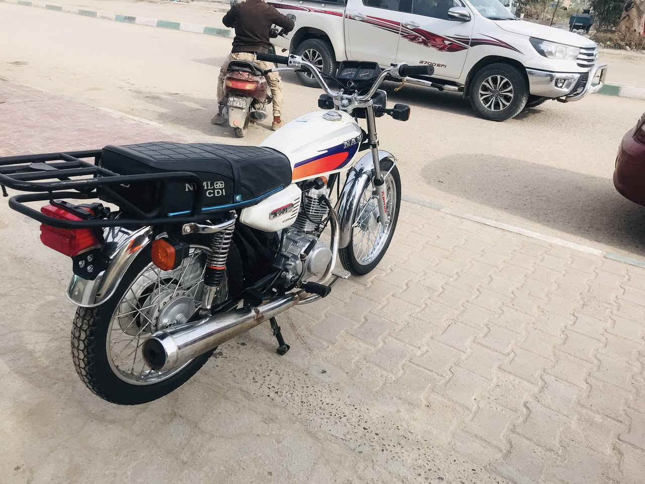 سلام عليكم دراجه نامه امتياز موديل 2025اوراق سكنر سعر 650وبيه مجال متواجد خاص ***********
