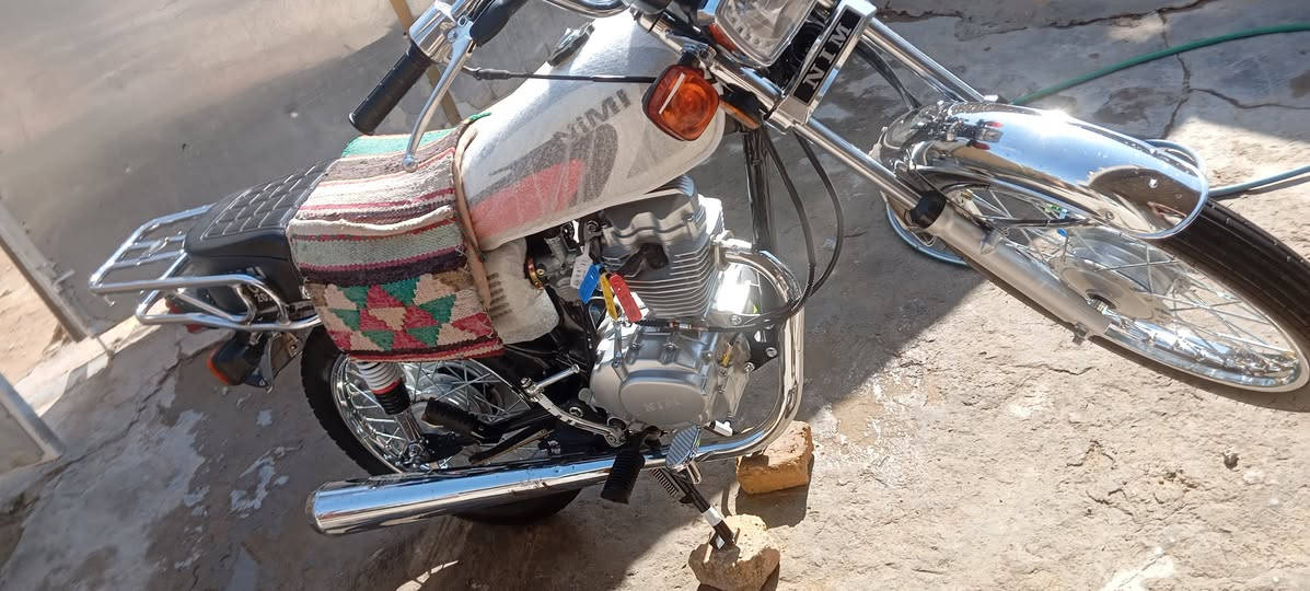 سلام عليكم من رخص الكروب نامه اللبيع موديل 25 وراق مكينه برغي ما مفتوح بيه مكان حله ورديه خارج السعر 625 وبيه مجال تصل وبيك خير ودلل مستعجل علئ بيعته *********** تحياتي الخوش والد
