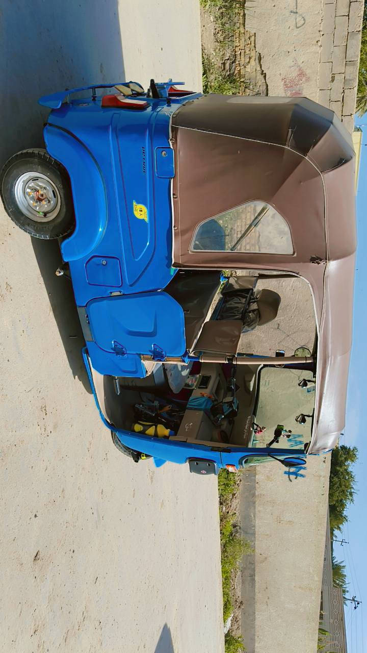 تكتك 21 نضيفه مثل ماشوف بل صوره
مكفوله كشر ومكينه والموشراي لا تعبني مكاني قضاء النصر 
***********
