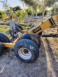 للبيع معدلان فارمر موديل 24 مشتغل موسمين بدون جهاز مكفول من الفطر والح...