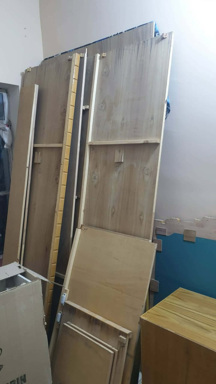 غرفه صاج لبيع جديد غير مستعمل متكونه من كنتور ٥ ابواب جربايه ميز وكومديات  بعد وصل موجود مننصوبه صار ضرف وما نصبت خشب درجه اولة فصال تفصال امانه الله ممان الامين ثانيه سعرهة ١٦٠٠


**إذا كنت صاحب هذا الإعلان وتريد حذفه لأي سبب، رجاءا أرسل رسالة إلى الدعم الفني**