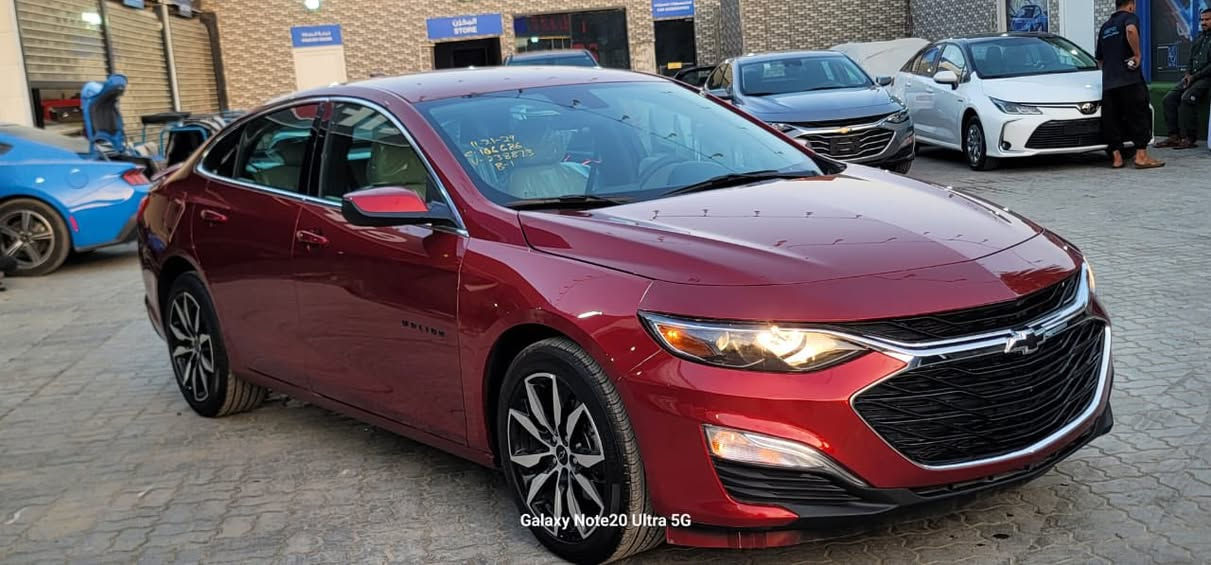 سلام عليكم ماليبو احمر موديل 24 فئة RS رياضي 
 ويل 18
-وسپايلار خلفي
شاشة كبيرة
-رادرات-
بصمة
-كاميرا 
حساسات-
تشغيل ﻋَـن بـعــد-
نقط عمياء-
جلد
رقم بَــغداد   
تغليف جلد 
ماشيه حالياً 19 الف كم
قطعة صبغ وحده چاملغ الامامي
 
السعر 155 وبيها مجال بسيط

المكان كربلاء
***********
