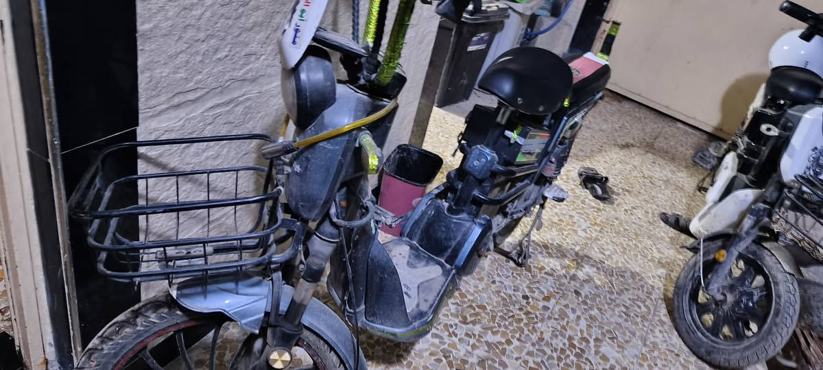 سلام عليكم
ماطور شحن للبيع نضيف كلشي شغال 
سعر 200 وبي مجال 
رقم ***********
