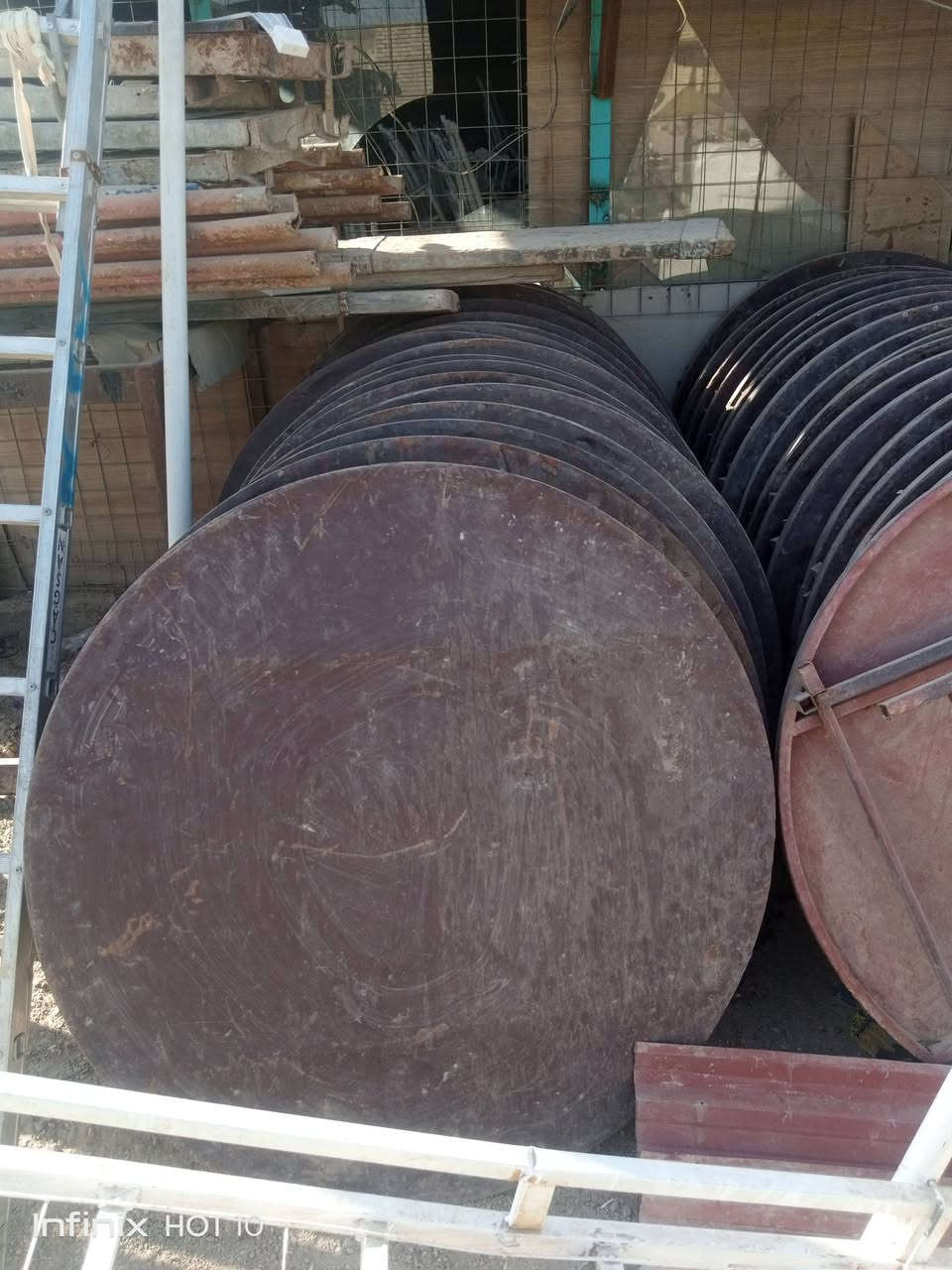 ميزداىري متر وعشرين حديدثقيل38ميز بابل الإسكندرية  ***********السعر35الف
