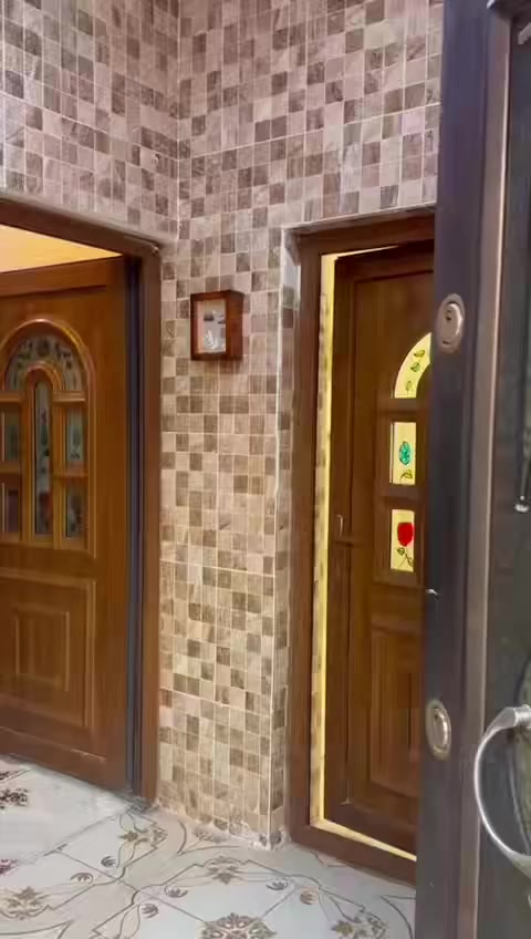 بيت 315متر للبيع حي واسطي فرع حسينية جعفر الصادق للتواصل : ***********
