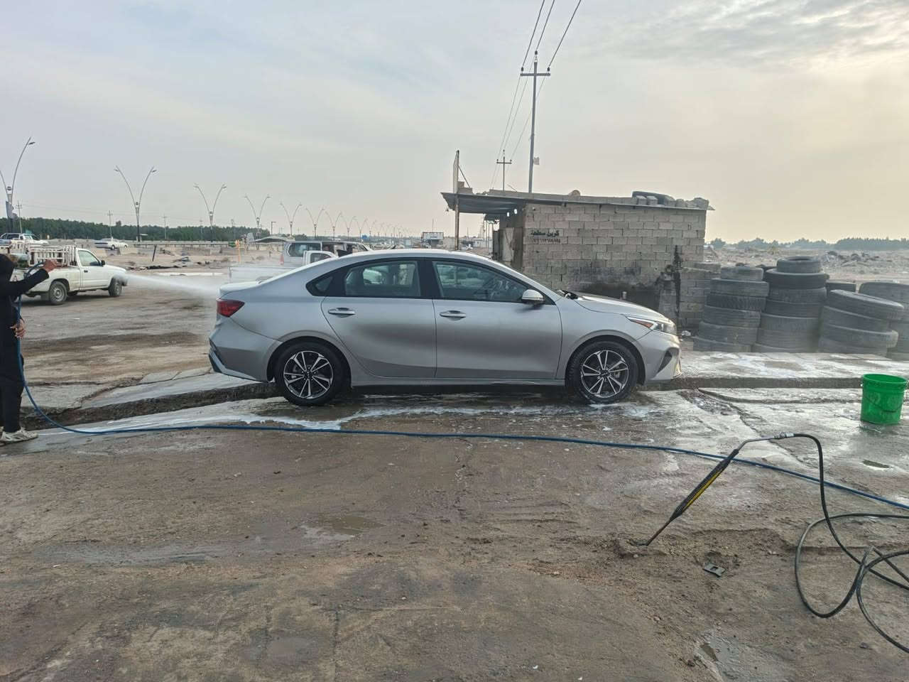 السلام عليكم ورحمة الله وبركاته فورتي رقم اربيل سياره جديده جاهزه مكينه كير تبريد  ثلج موديل 23السعر 135تلفو***********
