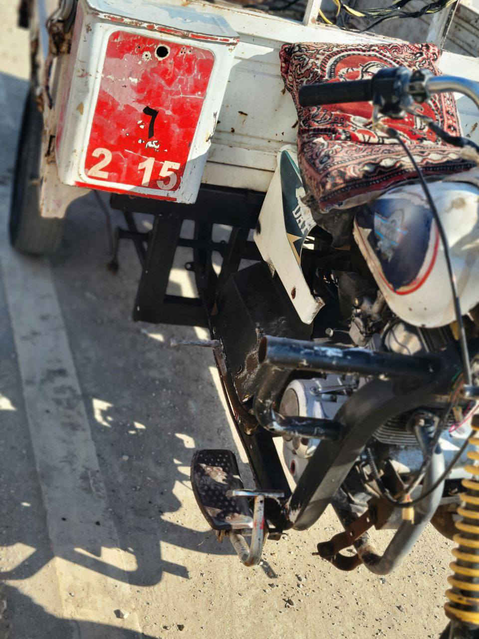 سلام عليكم ستوته موديل 2015 سعر 700 بيه مجال وراق صولي  مكان النعمانيه واسط  نتصال ***********
