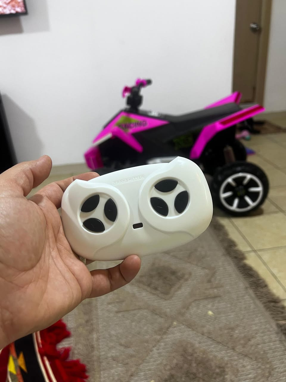 دراجة شحن
استخدام اقل الاسبوع 
عالفحص 
مع شاحنة
نظام تحكم ذاتي وريمونت
بلوتوث 
هدية اجتنه من بلجيكا
ابيعه ب١٦٥
اي خلل ترجعه
***********
