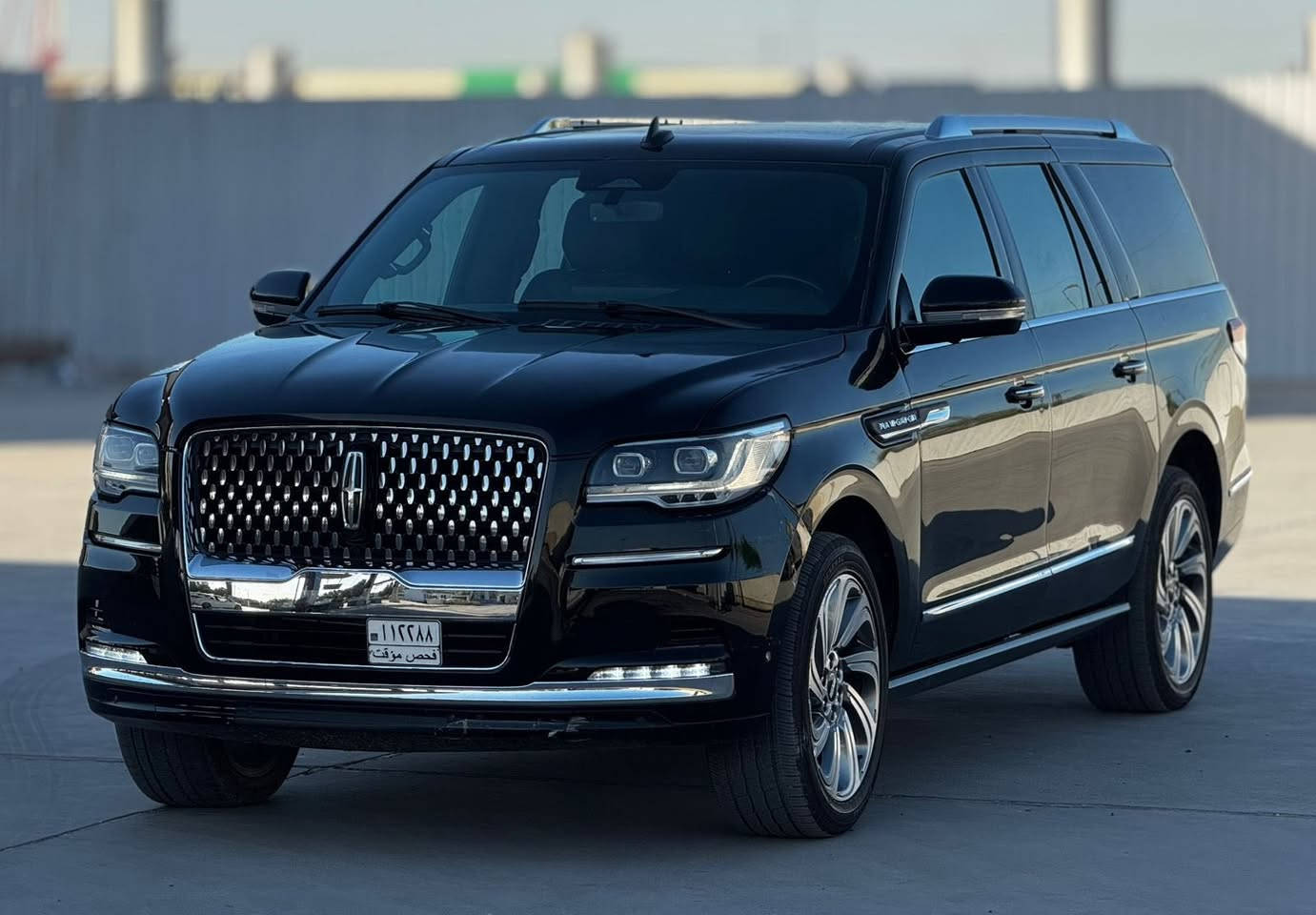 لينكولن نافيكيتور 2023
Lincoln Navigator 2023 

ماشيه 14 الف
‏السيارة دخول جديد
المواصفات:  

- سياره فاخره ليس لها مثيل
مواصفات خياليه
- سيارة موديل2023 
- ⁠فول مواصفات اعلى  فئة  
- سيارة بمحرك 6 سلندر تون تيربو بقوة 3500  سي سي  455hp حصان
                فتحة بانوراما
   دوسات عالباب فتح وغلق  
- رادار-كاميرا ٣٦٠درجة -انارات ترحيب جانبية وخلفية وامامية 
- كشنات امامية وخلفية تدفئة وتبريد  
• كشن تحكمات كثيره 
- قيادة ذاتية السير على المسار الالي
-  لايتات زنون امامية تدور معة الستيرن
-  سيارة فول مواصفات واحد على واحد سيارة 
الحادث تبديل بنيد وجاملغ 

الاستفسار عالخاص او الرقم 
***********
