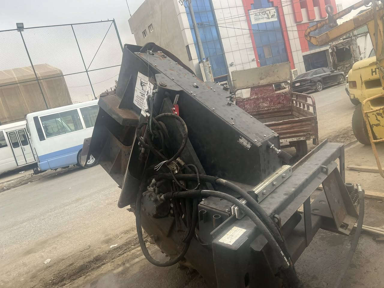 *********** ***********
