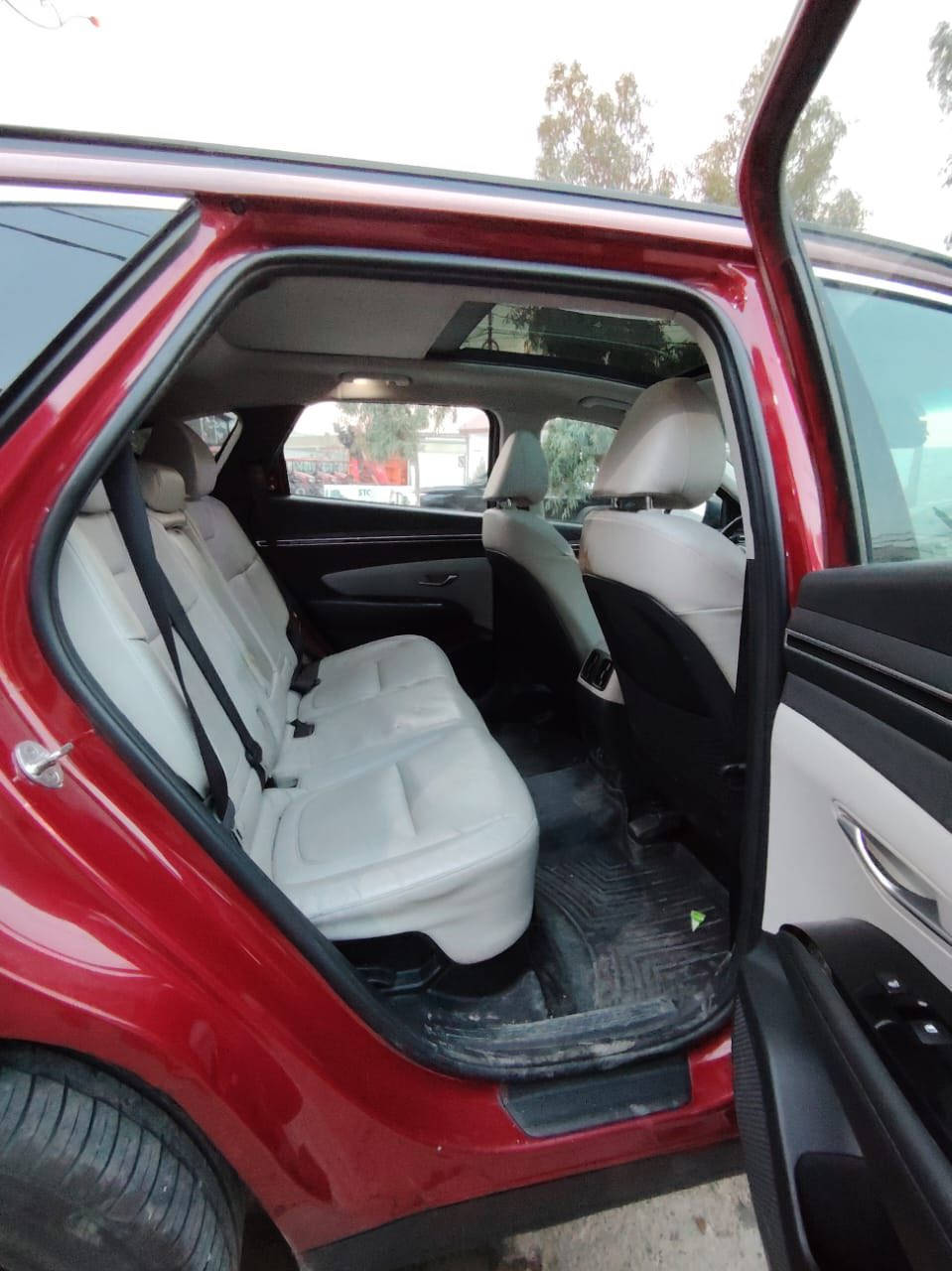 هوندا توكسون2022
لون ماروني
مواصفات فول فول  هايبريت

دبل اكسل
رادارات امامي وخلفي وجانبي
بانوراما
كشنات جلد كاهربائي
ضرر بابين و جملخ خلفي صبخ

عنوان دهوك ////معارض قديم 
معرض رشيد سعيد عمر  
سعر 158 ورقة وبيها مجال 
***********
كورك //واتساب
