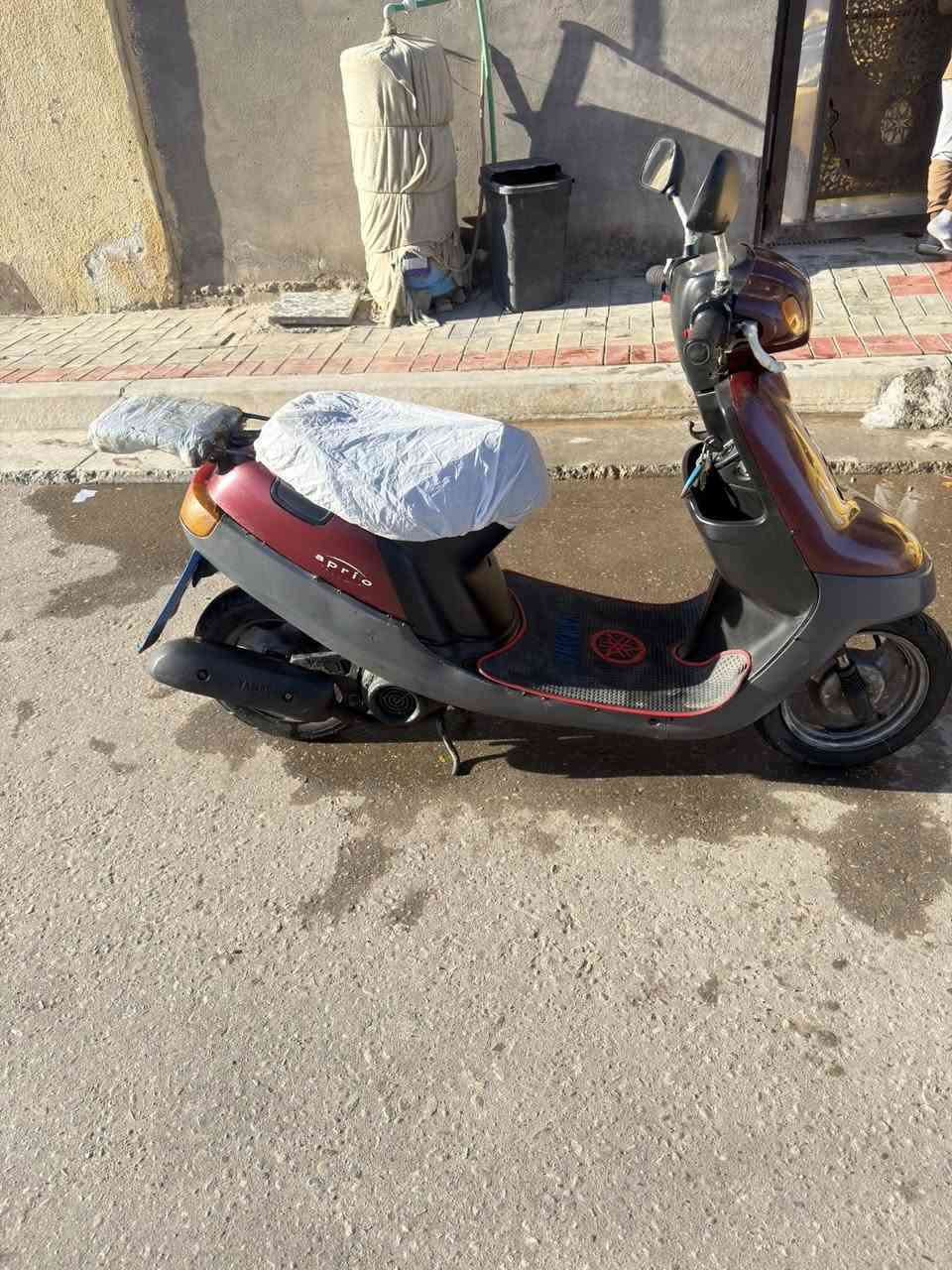 سلام عليكم من رخصت صاحب الاكروب دراجه بطه ياباني نضيفه محرك نضيف مامجفت كابريتر وصالنصه اصليات الدراجه ناعمه وحلوه كهربائياته كله شغاله سعره 400 وبيه مجال مكاني كربلاء *********** الرقم الثاني ***********
