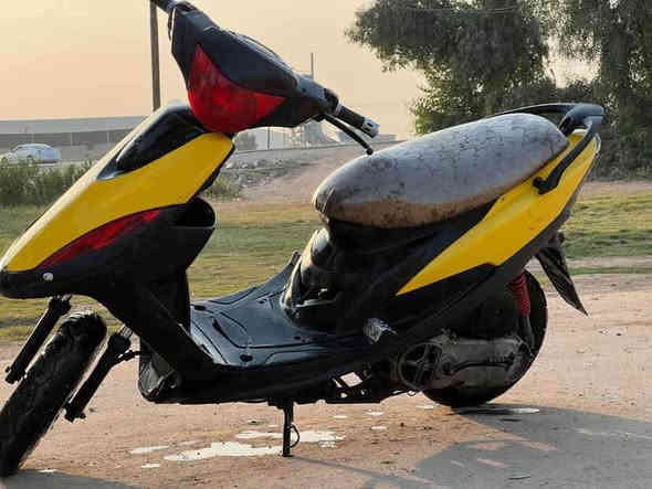 ماكس عدله سلف شغال لايت شغال صلنصه رياضي شلعة ومعدل  بيهة نواقص بسيطه كلوبات مال اشاير ودشبول بس 
الباقي كامله مكمله سعرهة ٣٠٠ مكان شهربان  
ابيعهة قسط هم عادي بس سعر يختلف (***********)
