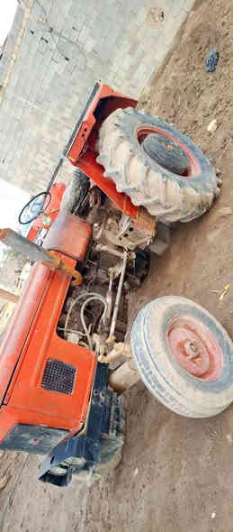 سلام عليكم مكينه موديل 83مكينه كبل الكراب محرك صدر كله جديد مكان عماره قضاء الكحلاء رقمي ***********
