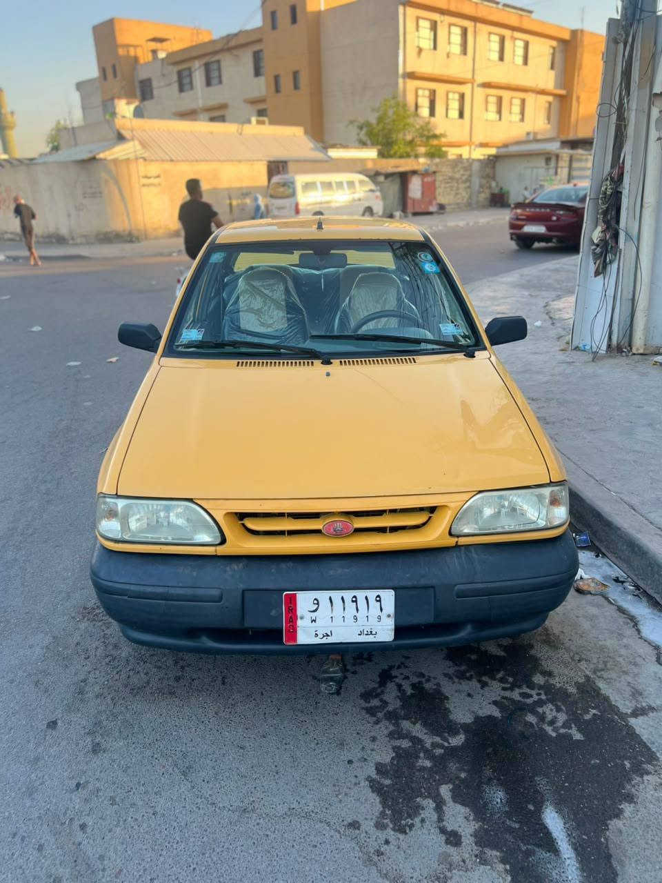 سلام عليكم سايبه 15لاضربه ولا صبغ ولا تبديل تبريد صدر جديد محرك ميبخر سياره ما مشتغلين بيه تكسي مال بيت رقم الهاتف***********العنوان بغداد الشعب

