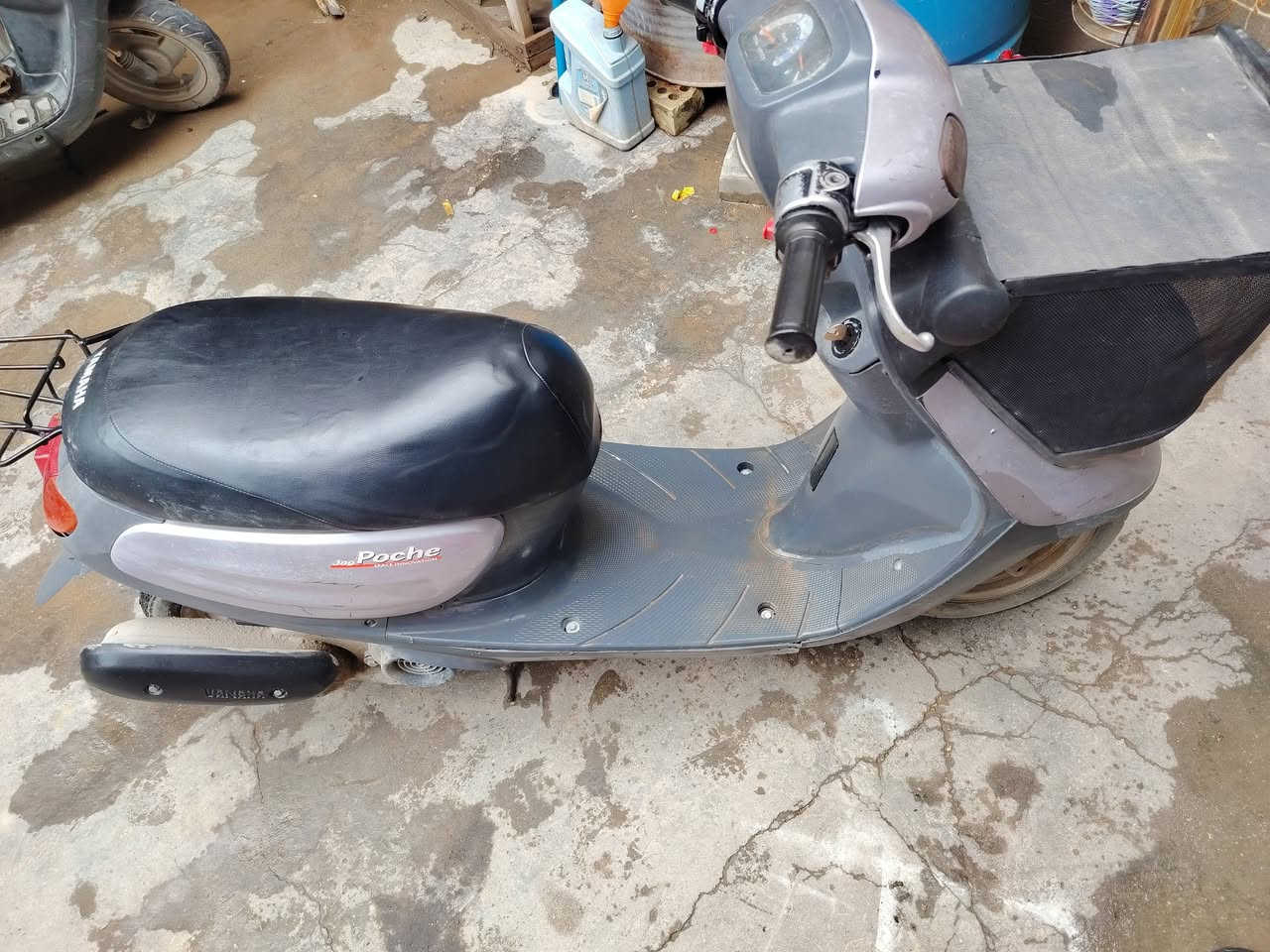 السلام عليكم دراجه منغولي ام سله نضيفه كفرات نضيفه صوت ناعم حلو كامله شاصي مكفول اشاير كلوب هورن كله شغاال سله نضيفه السعر 350 بيه مجال  مال متوازي والله مكاني حي رمضان***********
