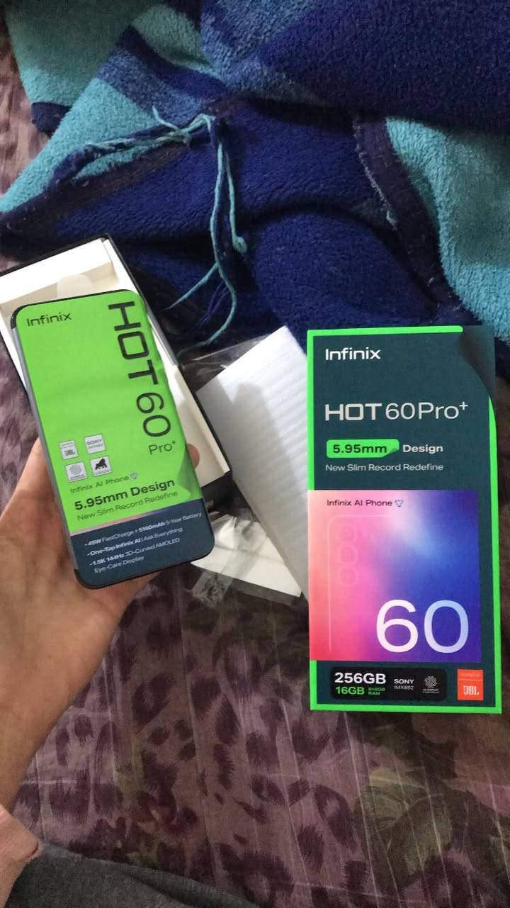 سلام عليكم جهاز انفنكس هوت60 برو بلس ذاكرة 256 رامات الذاكرة العشوائية 16 گيگا بايت
المعالج ميديا تيك helio G200 قوي لمحبين الألعاب
الشاشة من نوع AMOLED بتردد 144 هيرتز 
بطارية5160 ملي امبير مع شحن سريع 45w ميگا واط
مستخدم اربع ايام فقط السعر270 ألف وبي مجال للأستفسار ***********
