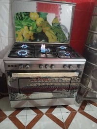 طباخ للبيع فرن شغال بي اضوية  سعرا 250 وبي مجال  للأستفسار على هذا الر...