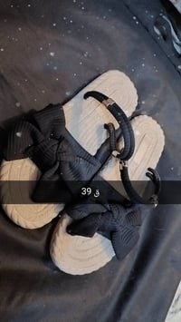 ملابس • غير مستعمل • الحريه شارع 15