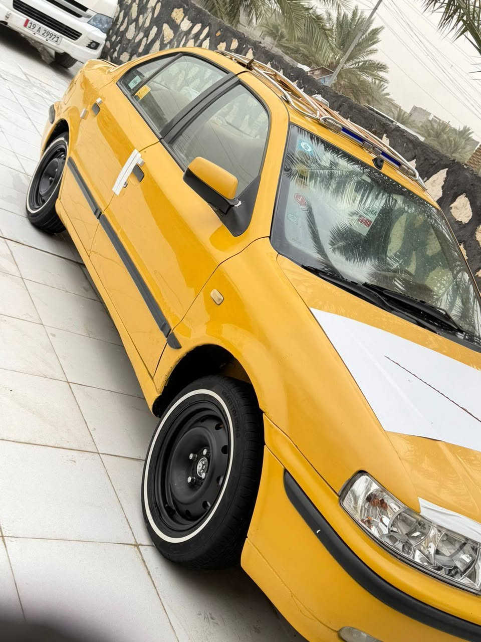 سلام عليكم سياره سمند موديل 2012 البيع مشروع وطني رقم بغداد تحويل ثاني يوم مكفولة بس جوملغ المام مرشوش  تفاصيل التصال على رقم***********
