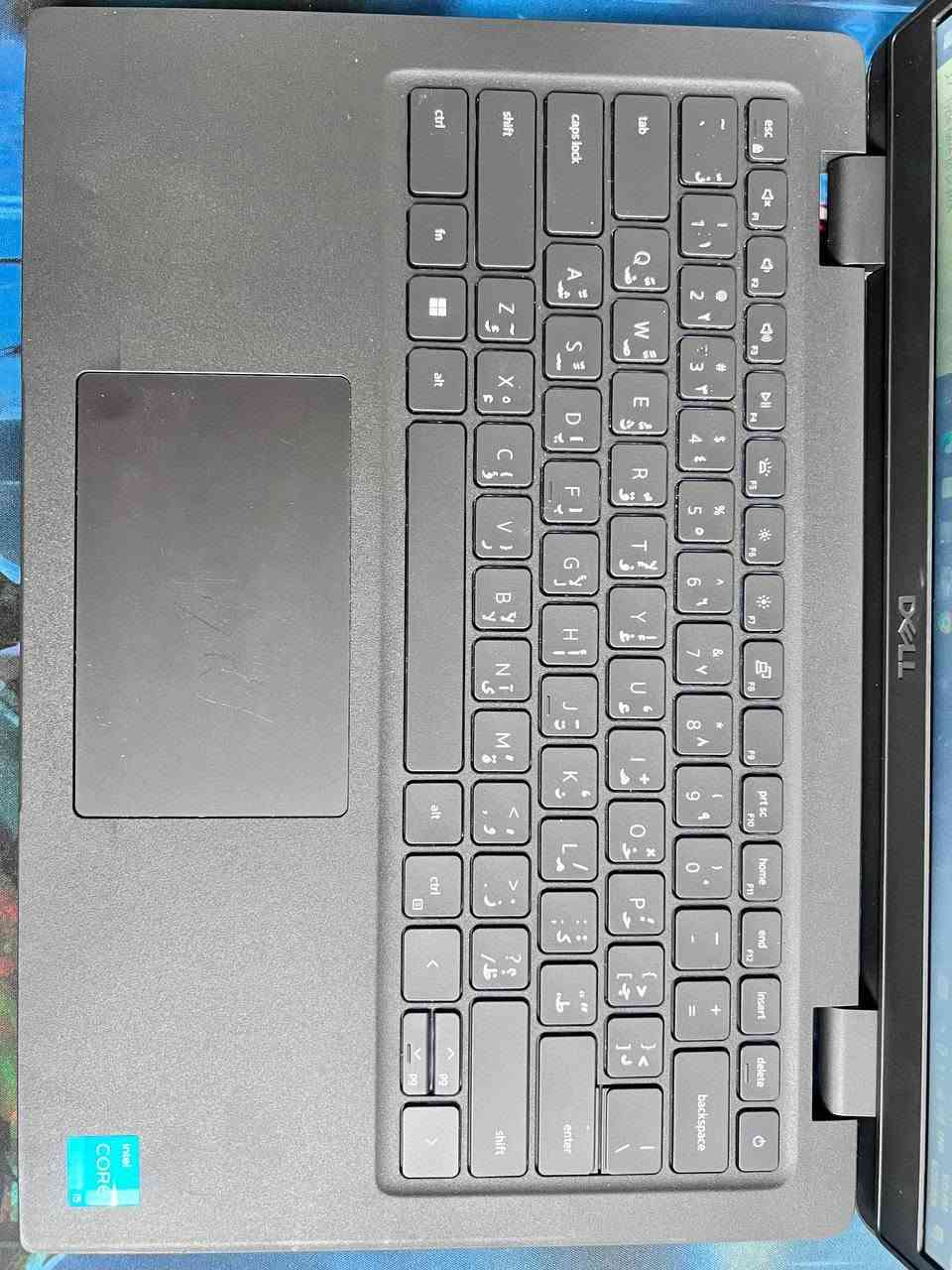 ‏⚜ لابتوب dell للبيع  ⚜
‏لابتوب راقي، مناسب للدراسة والبحوث والمونتاج (الادوبي) ومناسب للبرانج الهندسية مثل الاوتكاد وغيره  ...وايضا مواصفاته قوية للالعاب وينطيك سلاسة عالية(تتونس 🔥 ) ....
‏نظافة 100%  ✨
‏
‏المواصفات  🌙
‏⚜ المعالج / Core i5 1145G5  الجيل الحادي عشر
‏⚜ كرت شاشة intel iris xe graphics 4GB من اقوى الكروت المدمجة 
‏⚜ الرام / 8GB DDR4 
‏⚜ التخزين / 256GB SSD M.2 NVMe 
‏⚜ الشاشة / 14 inch hd+ screen 
‏
‏ملحقاته كاملة
‏شاحنتة الاصلية
‏ماوس
‏ماوس باد
‏حقيبة خاصة 
‏
‏🩵🩵 سعر 375 الف 🩵🩵
‏مع ضمان 10 ايام استبدال في حال وجود اي خلل او مشكلة ⚜ الاستلام بعد الفحص والتأكد من جميع التفاصيل 🌹
‏يتوفر توصيل لكل العراق 
‏متواجد ماسنجر 
‏واتساب ***********
‏
