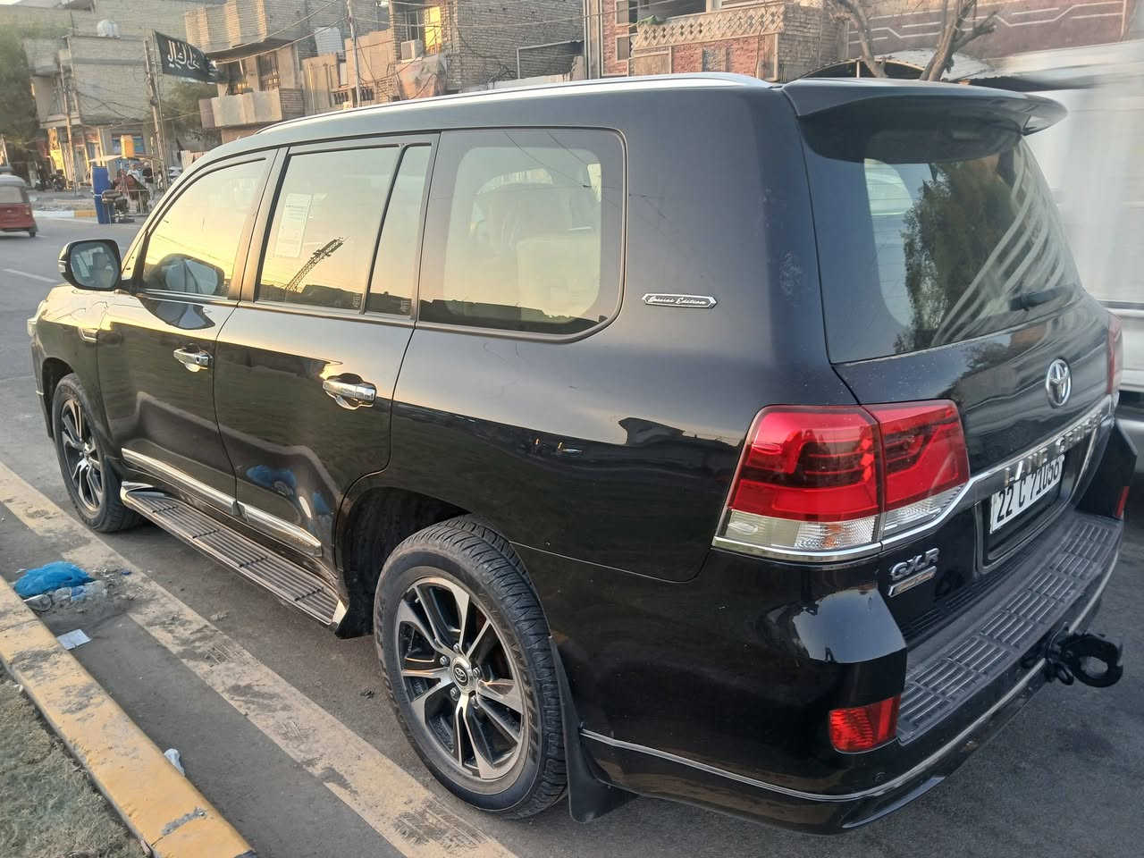 سلام عليكم لاند كروز ٢٠٢٠ ماشيه ٩٦ الف شركات بيهة بنيد صبغ وجاملغ بارد وتكحيل رقم اربيل سعر ٤٣٥ وبيهة مجال للطيبين استفسار اتصال ***********
