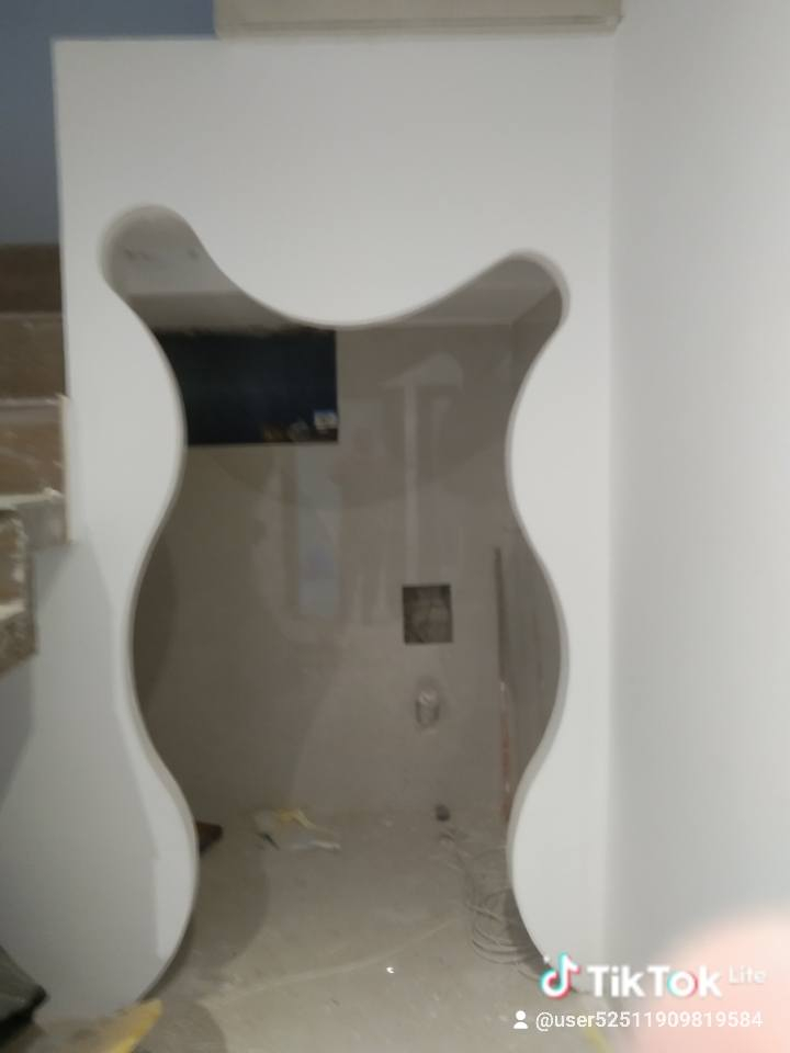 صبغ داخلي وخارجي بأسعار لا تقبل المنافسه 
جميع اعمال الديكورات الحديثه  
جبس امبورد 
تغليف جدران 
شيبورد
بديل رخام بديل خشب 
ارضيات باركيه 
كادر مصري علي أعلي مستوي من الدقه يعمل تحت إشراف مهندسين 
واتس          ***********
