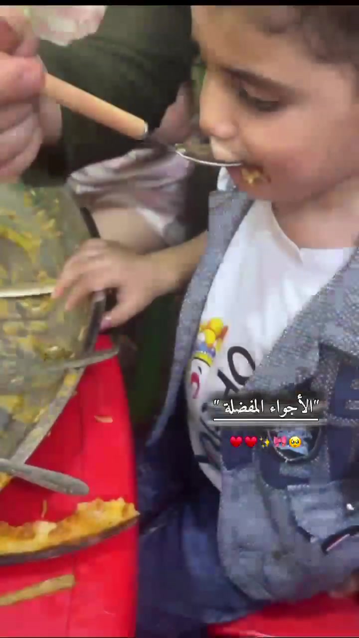 🌸💙 في روضة المتفوقون الصغار... نتعلم ونفرح معًا 💙🌸
يومٌ مليء بالبهجة والمحبة، عاش فيه أطفالنا الأعزاء أجمل اللحظات من خلال فعاليات السباحة، وتناول وجبة الطعام في أجواء عائلية دافئة، وبمشاركة أولياء الأمور الكرام، لترسيخ قيم التعاون، والمشاركة، والمحبة، والاحترام، وتكوين الصداقات الجميلة بين أطفالنا.
نؤمن بأن أجمل الذكريات تُصنع عندما يجتمع الأطفال  بروحٍ مليئة بالابتسامة والفرح، فهذه اللحظات تبقى راسخة في قلوبهم وتسهم في بناء شخصياتهم بثقة ومحبة. 🌈🩵
🌹 كل الشكر والتقدير لأولياء الأمور الكرام على  مشاركتهم الفاعلة، ونسأل الله أن يديم المحبة والألفة بين الجميع، وأن يبارك بأطفالنا ويجعلهم دائمًا مصدر فخر وسعادة.
📍 العنوان: الرمادي – الإسكان – قرب أسواق الفجر – مقابل المركز الصحي مباشرة.
📞 للاستفسار والتسجيل: ***********
🌟 روضة المتفوقون الصغار
معًا نبني جيلاً واثقًا، متعاونًا، ومبدعًا. 💙👧👦
#روضة_المتفوقون_الصغار #الرمادي #الإسكان #السباحة #مشاركة_الأهل #التعاون #الصداقة #أطفالنا_سعادتنا #التسجيل_مستمر
