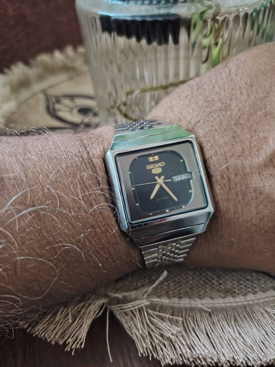 السلام عليكم سيكو اوت ماتك مربعه سير مستبدل جام كرستال مظبوطه جدا نظيفه جدا السعر ١٠٠الف بغداد *********** توصيل اعتذر...
