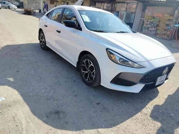 سلام عليكم ام جي موديل 2025 كير عادي مكفوله محرك 1800 جديد ماشيه 7000 جاهزه السعر 115 رقم الجديد تريد تحويل او وكاله ***********
