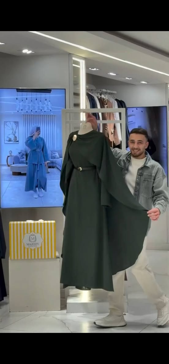 الاستفسار والحجز فقط واتساب+9647775744834
سعر 32
بيجي 46/42/40
اسود 48/46/40
ماروني 44/42
زيتوني 38


**إذا كنت صاحب هذا الإعلان وتريد حذفه لأي سبب، رجاءا أرسل رسالة إلى الدعم الفني**