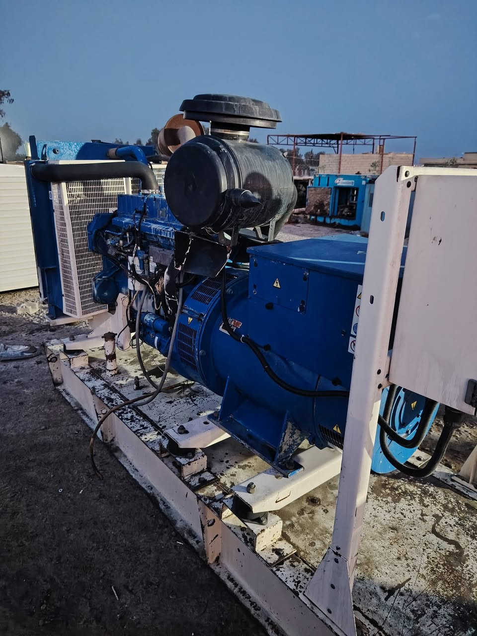 بيركنز 250kv اف جي ولسن انكليزي اصلي لاصرف لابخار شرط الحمل سيت بلادي سعر 75ورقه كربلاء *********** اخوكم ابو عبدالله
