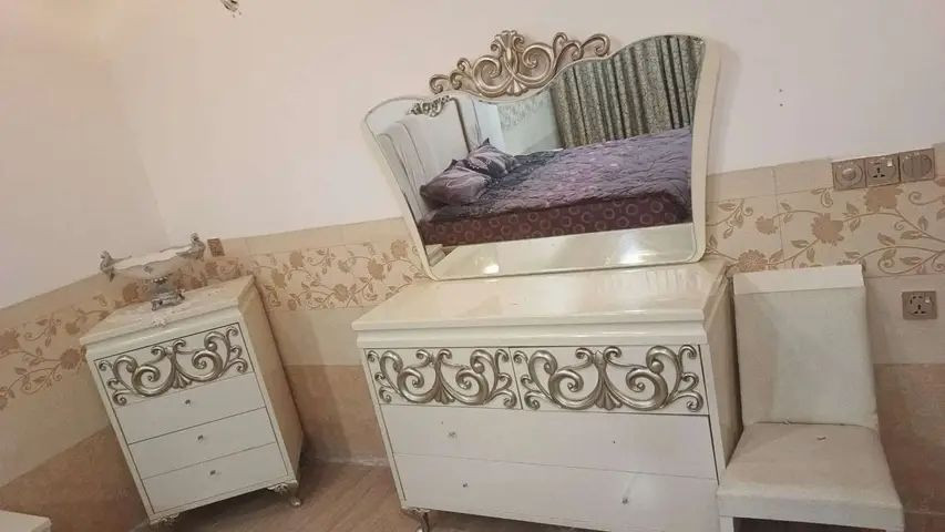 غرفه تركي ثقيل السعر مليون 300 بي مجال


**إذا كنت صاحب هذا الإعلان وتريد حذفه لأي سبب، رجاءا أرسل رسالة إلى الدعم الفني**