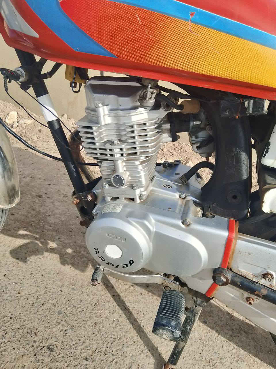 السلام عليكم دراجه للبيع 24مفتوحه بس بستم السعر 450وبيه مجال المكان ناصريه سيددخيل خاص مامتواجد اتصل ***********
