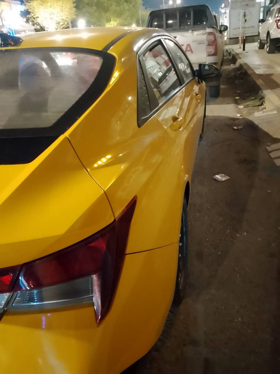 يالله
للبيع الانترا كوري موديل ٢٤ فول عده الفتحه 

بيه هواي مواصفات  مكينه كفاله گير AT كفاله

حادثه جاملغ امامي اليمين وجاملغ خلفي يسرا 

بيه منظومة غاز 

مصفره هيئة وغرامات 

مكاني ديوانيه 

الس ع ر ١٢٥ وبيه مجال

***********
