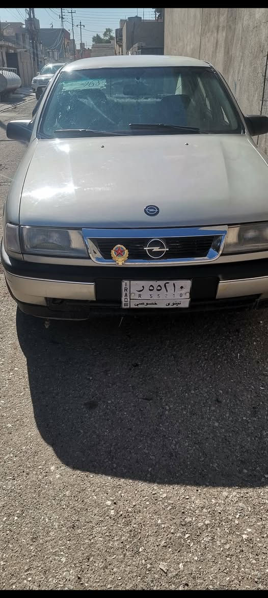 سياره اوبل حجم 18 رقم نينوى ألماني لكن السنويه خضره طخم امامي جديد تويتر طخم جديد عينه وكلج قبل شهر بدلتهم سيارة مصبوغ عام جمالي بيها طخه من ورا مرجعه على بارد السعر 30 وبيها مجال للعلم بيها صرف


**إذا كنت صاحب هذا الإعلان وتريد حذفه لأي سبب، رجاءا أرسل رسالة إلى الدعم الفني**