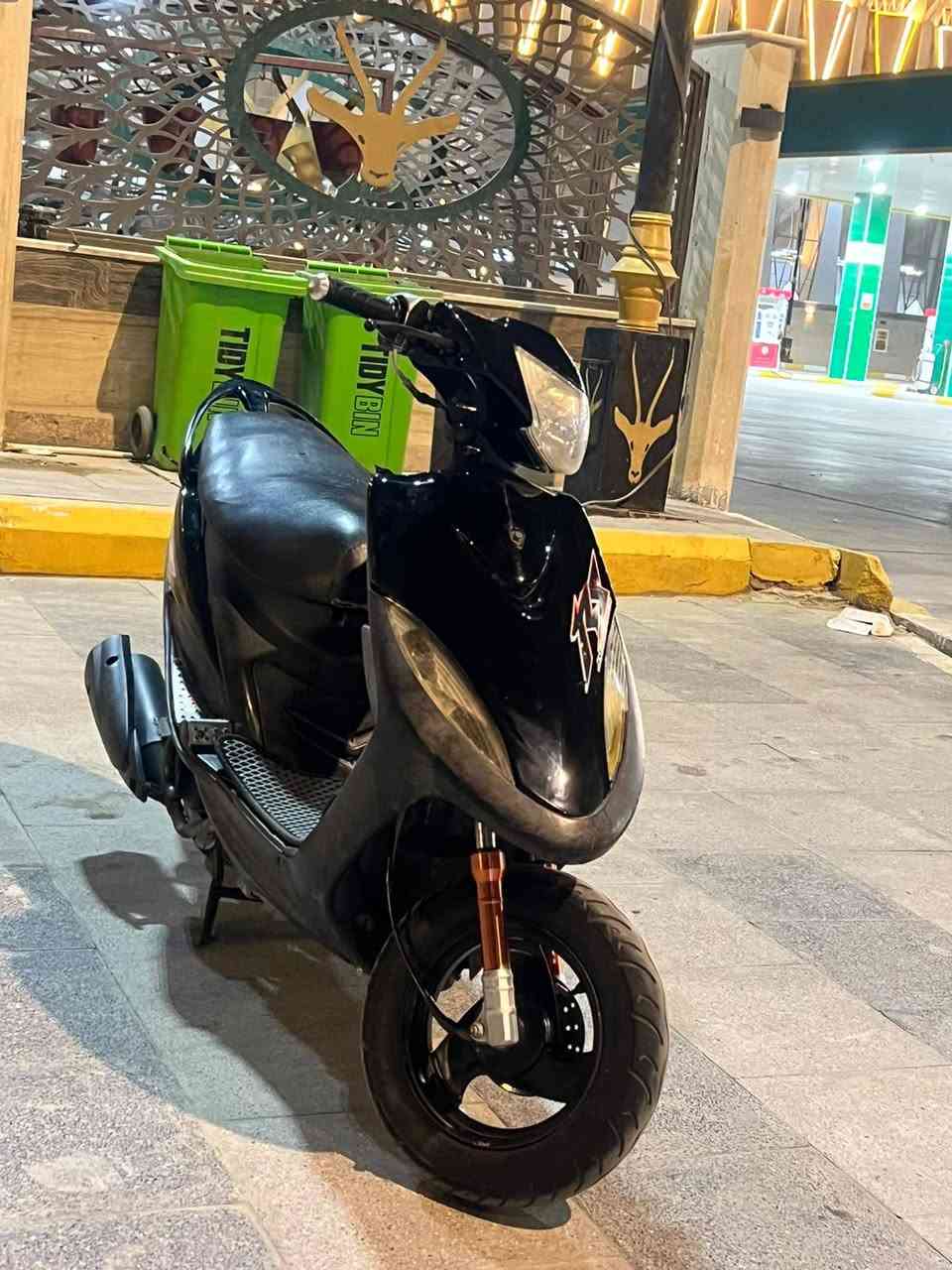 ماكس عدله مكينه ناعمه شلعه ومعدل كلشي شغال بيها دراجه جاهزه مكينه مفتوحه بس ولفات سعرها 550 مكاني ناصرية مركز ***********
