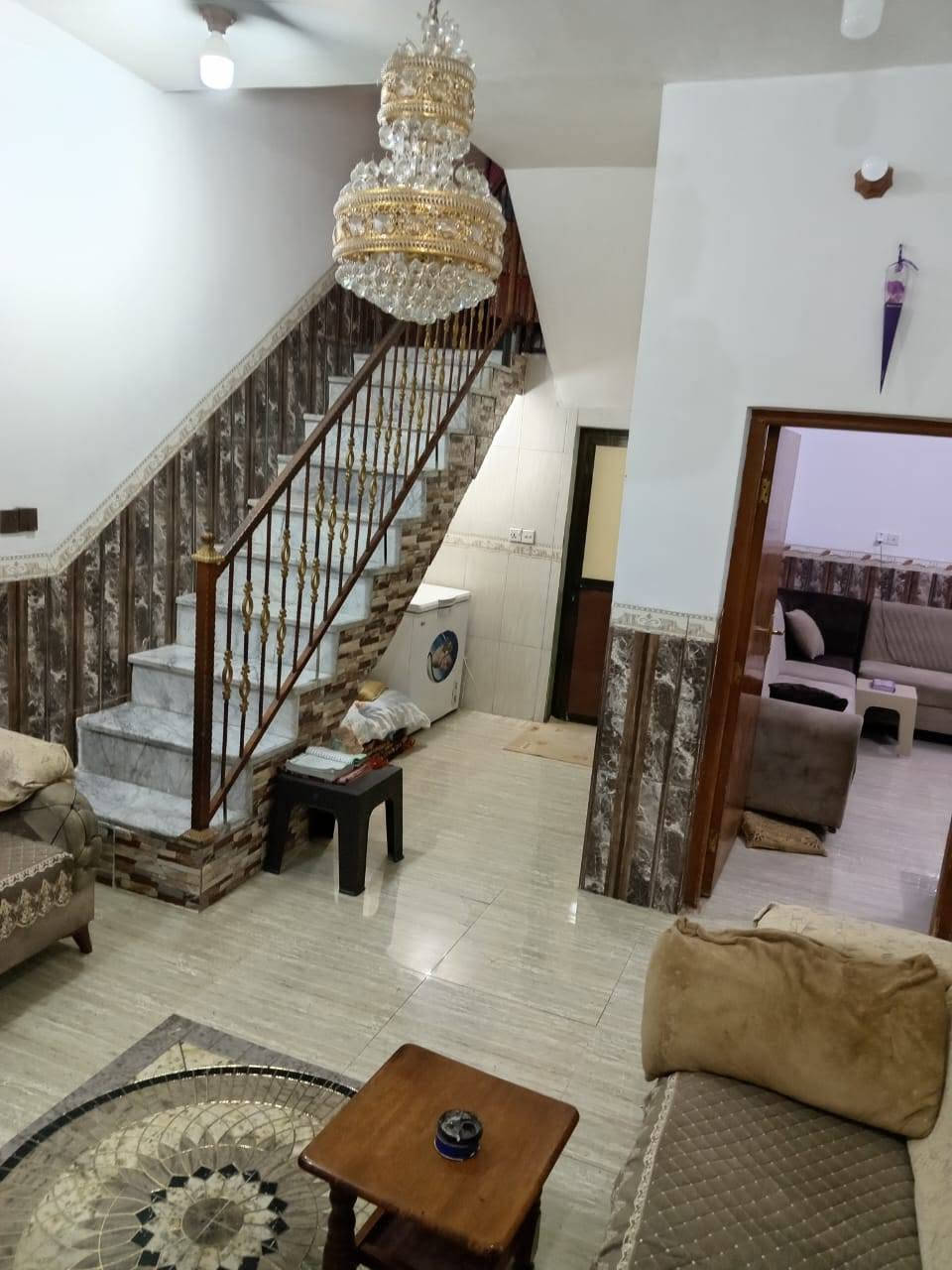 بيت مساحة ١٠٠ متر واجهه 10 ونزال 10
طابو صرف طابقين 

الطابق الاول استقبال 5 متر في ٤,٥

مطبخ ٥ في ٤

الكندور ٤في٤ + منور متر

الحمام ٢,٥ في ٢,٥

+طارمه كبيره

الطابق الثاني 

غرفتيت نوم+ كندور+ صيحات كبيره+ بلكونه

المكان الاكرمين مقابل جامع شهداء الطف

الاستفسار الاتصال على الرقم 

***********

ابو طيبه
