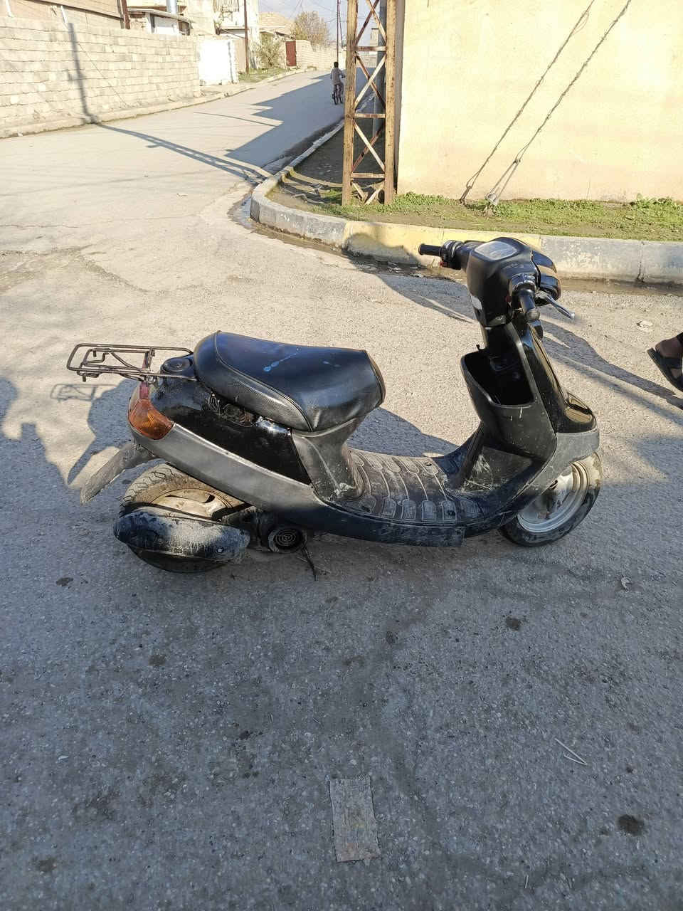 السلام عليكم مطور بوتين البيع نضيف كلشي بي شقل سلف شقال مكاني حمام العليل ‏‏‪***********‬‏السعر 375
