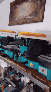 السلام عليكم.. صلاح الحداد لبيع وشراء مكائن الالمنيوم المستعمله ديالى بعقوبة ***********
