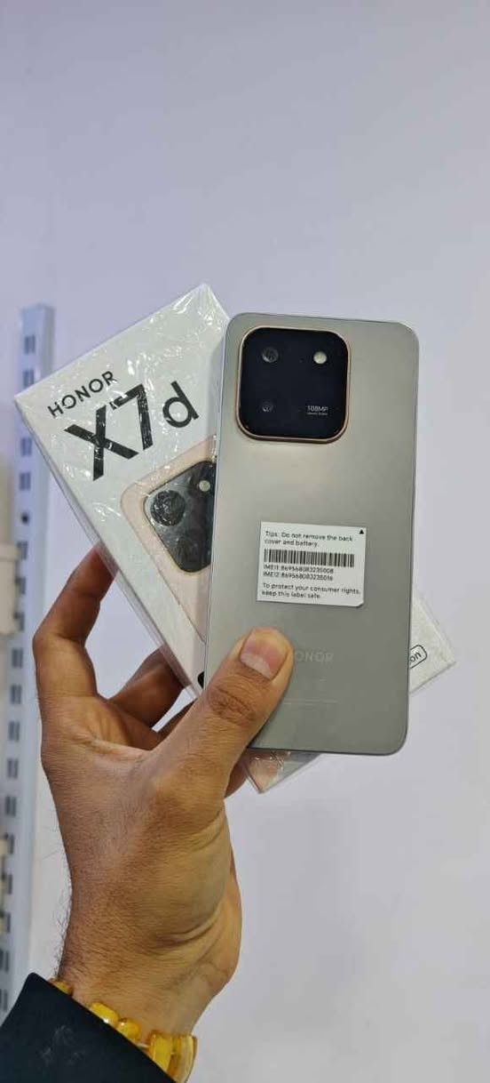 السلام عليكم للبيع هونر X7d جهاز نضيف ومكفول من كلشي وبي ضمان فحص ذاكرة256 جهاز حلو وقوي بالمواصفات السعر 190 الف وبي مجال قليل مكاني بصرة *********** البصرة, العراق
