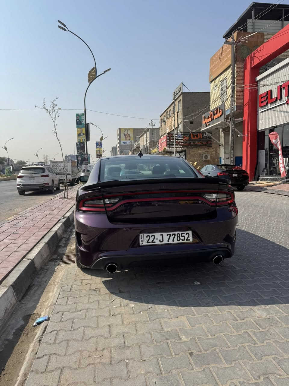 للبيع جارجر R/T 
محرك 5700 
لون مميز بنفسجي غامق 💜🔥 
موديل 2021 رقم اربيل 🔥
ماشية 85 الف كيلو مو ميل 
مواصفات فول الفول عدا الفتحة و الرادار الامامي 
كشنات تدفئة تبريد و كهرباء و خزن ميموري 
الكشنات الخلفية تدفئة 
كروز مثبت سرعة 
مري قلاب 
رادار جانبي و خلف و حساس خلفي 
نظام سوبر تراك باك 
نظام لنچ كونترول 
مري عاكسة للضوء تعتيم ذاتي mirror dimmer 
هيتر بالمري 
بالنسبة للكير و المحرك نظاف و ممفتوحات و ادامة دورية
بلكات ريسنك و مجاول جدد و بخاخات جدد مع تنظيف دوري
لغد و شاصي كفالة من الكص و اللحيم 
بانزين محسن فقط و دهن موبار اصلي وكالة او مرات امزويل اصلي 
ماي راديتر زيتي فقط 
السيارة مبرمجة مراوح يعني تنسه شي اسمه مشاكل حماوة 
السيارة قطعتين صبغ فقط و بارد بالجاملغ الامامي الايمن فقط بدون صبغ و بدون ضربة 
سيارة نظيفة و متصرف عليهه دينار غير الادامة و استعمالهه شخصي مداخلة استعراض 
مكانهه نجف 
للتواصل *********** 
السعر 250 و بيهه مجال
