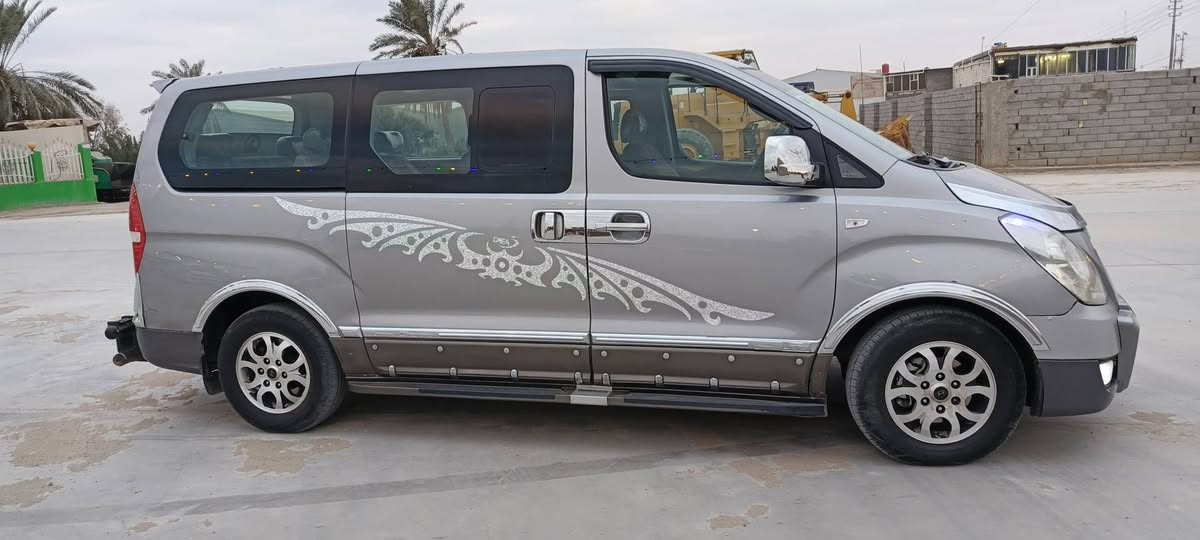 15 اصل مجول بلاد السيارة رقم بصره جهازه من جميع النواحي كفالة عامه (( بيها قطعتين كلير من كوريا فقط )) السعر 210 العنوان البصرة الهوير ***********
