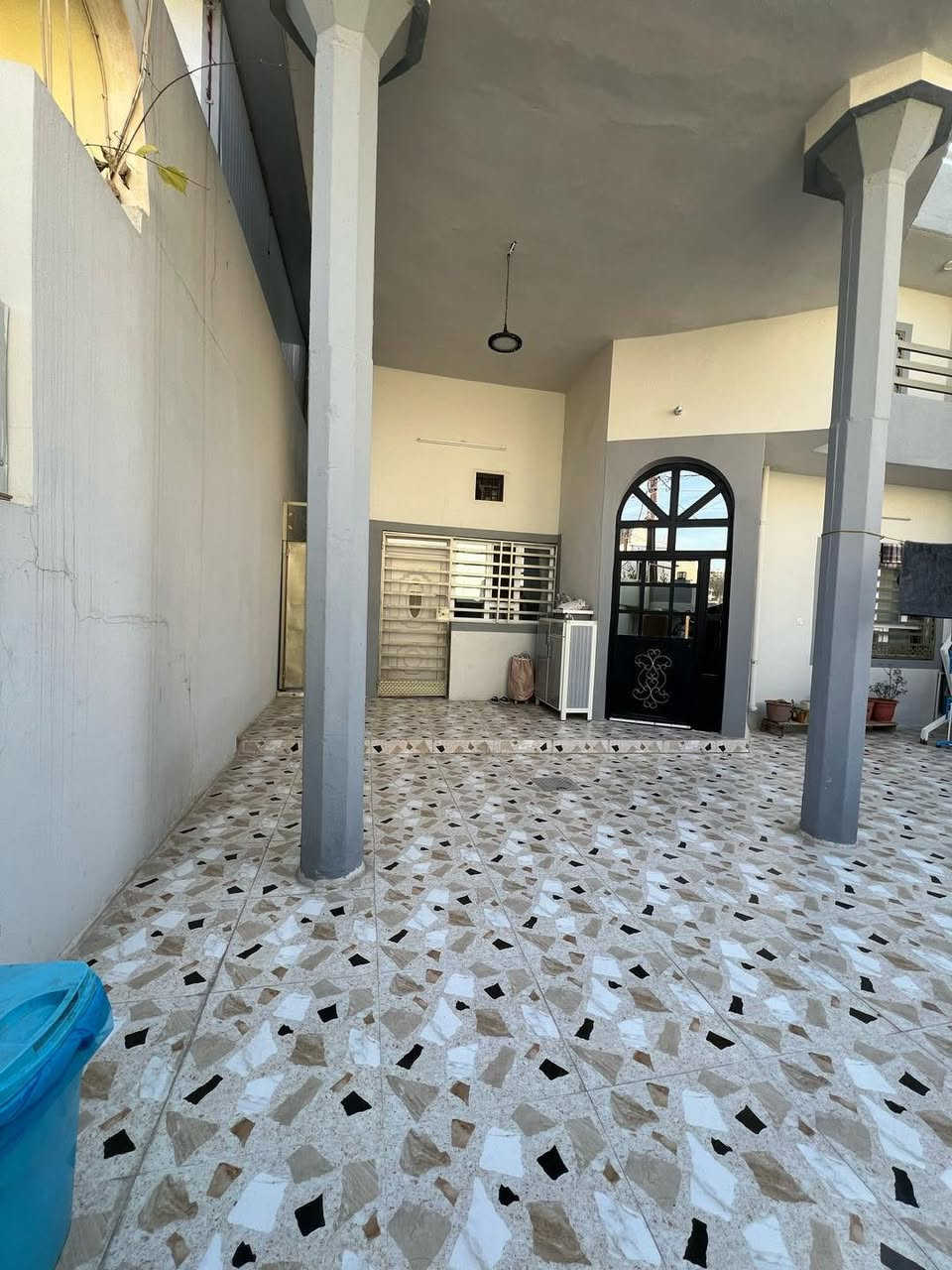 🔶 دار طابقين طابو صرف للبيع..

🔶المساحة : 200 متر الواجهة 10متر  🏠

🔶دار الطابقين  ....
🔸الطابق اول ((غرفه نوم _استقبال _هول داخلي _مطبخ _صحيات داخلي و خارجي _كراج كبير  _(درج داخلي و خارجي ))..

🔸الطابق الثاني (( غرفتين نوم _استقبال _صحيات _مطبخ _مخزن ))..

🔶الموقع : حي الواسطي _خلف صيدليه الهدي ..... 
 
✅السعر: مناسب جدا جدا 
_________________________________
للاستفسار عن السعر يرجى المراسلة  أو الاتصال على ارقام  التالية ☑️
 ☎️ ***********
       ***********

أو مراجعة مكتب الكنز للعقار الواقع حي الواسطي قرب مول حجي زياد تحت مسجد نور الدين الزنكي
