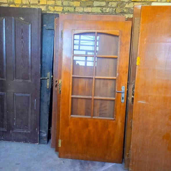 اسواق سفوان الرميثة عنوانه
الجديد برميثة حي المهندسين بسايدين

الجدد قرب مدرسة الثانويه الجديدة 

للعلم المكان مو محل المكان بيت يعني

مخزن خاص بالبيبان الخشب 

الشراي يتصل عبرا الواتساب ***********

واتساب تلي گرام فايبر متواجد

من الساعه ال8 صباحا والى الساعه 12 ظهرا

وحتى الساعه ال8 مسأ وحتى الساعه 

11 مسأ وللعلم نتواجد يوم الجمعه 

في سوق السماوة سوق الجمعه

قرب فلكة الذجريه او قرب مؤؤسسة السجناء

رقم الهاتف *********** واتساب
