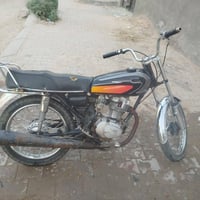 للبيع دراجة اربعة كير مكفولة كفالة عامة بدون اوراق العسر 225 وبيها مجا...