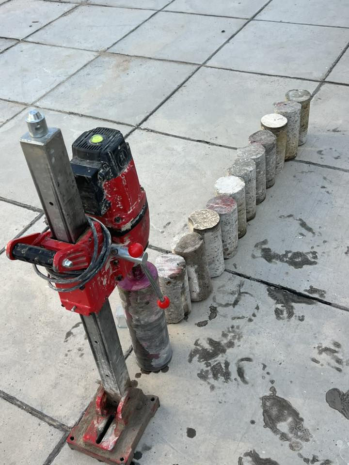 كور التثقيب وقص الكونكريت والصب وعمل فتحات سبالت وفتحات صاروخيه وفتحات مرازيب  وفتحات المجاري التعليك العمل داخل البصره فقط الاستفسار ع وتساب ***********
